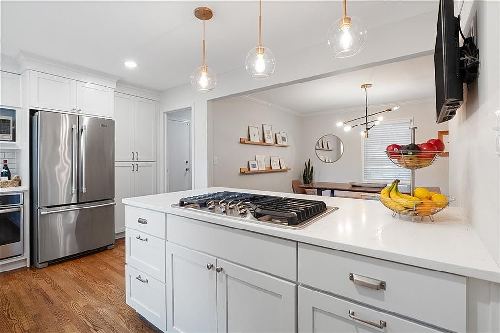 6524 W 100th Street — photo 12