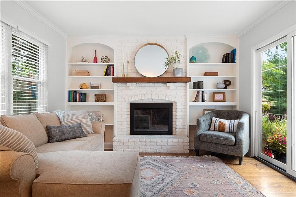 6524 W 100th Street — photo 17