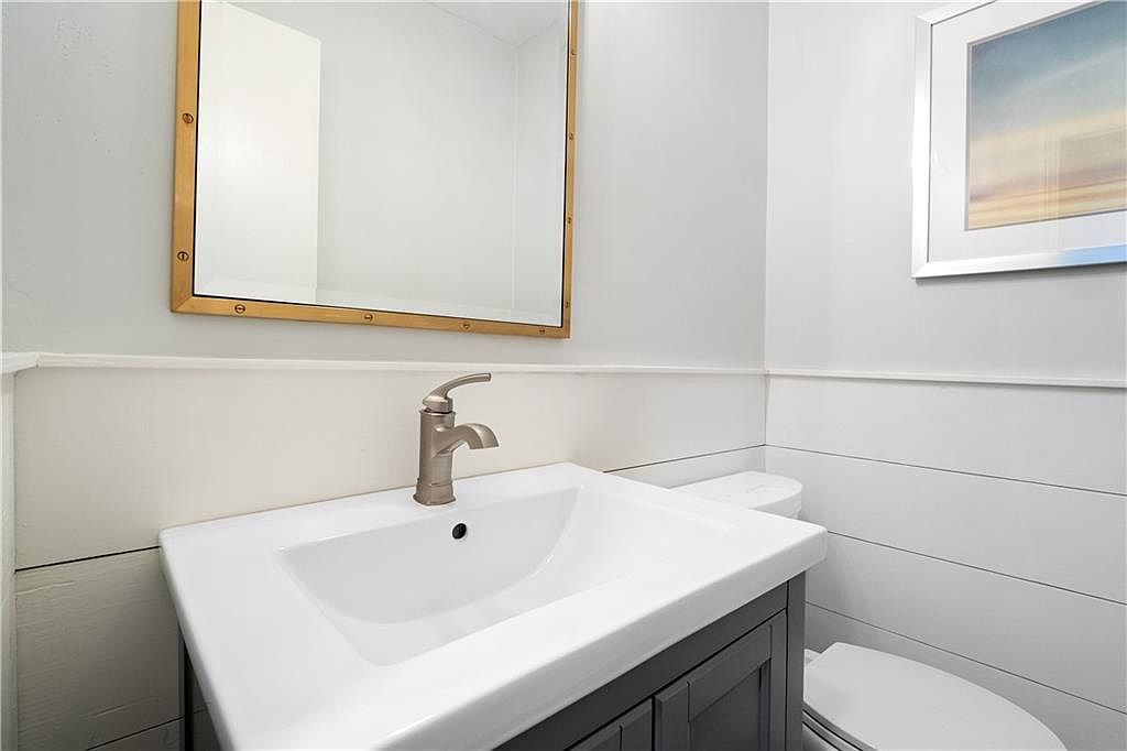 6524 W 100th Street — photo 20