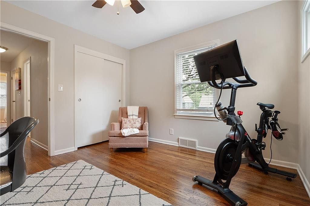 6524 W 100th Street — photo 29