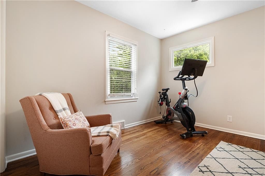 6524 W 100th Street — photo 31