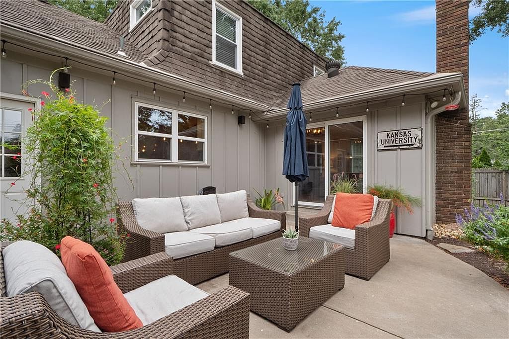 6524 W 100th Street — photo 33
