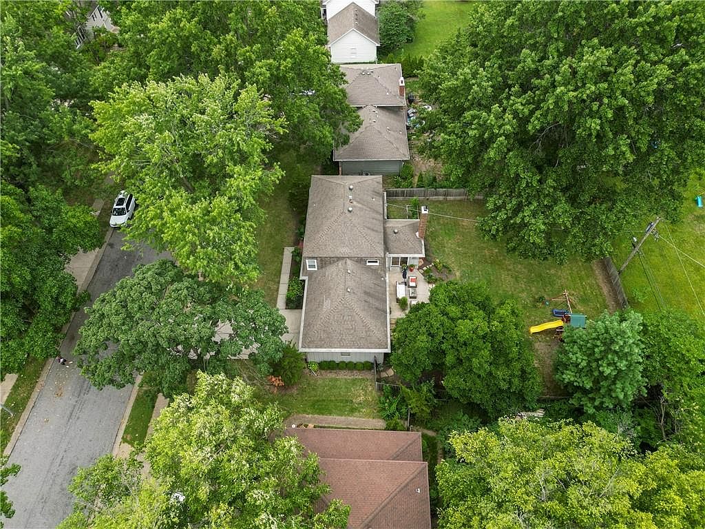 6524 W 100th Street — photo 44