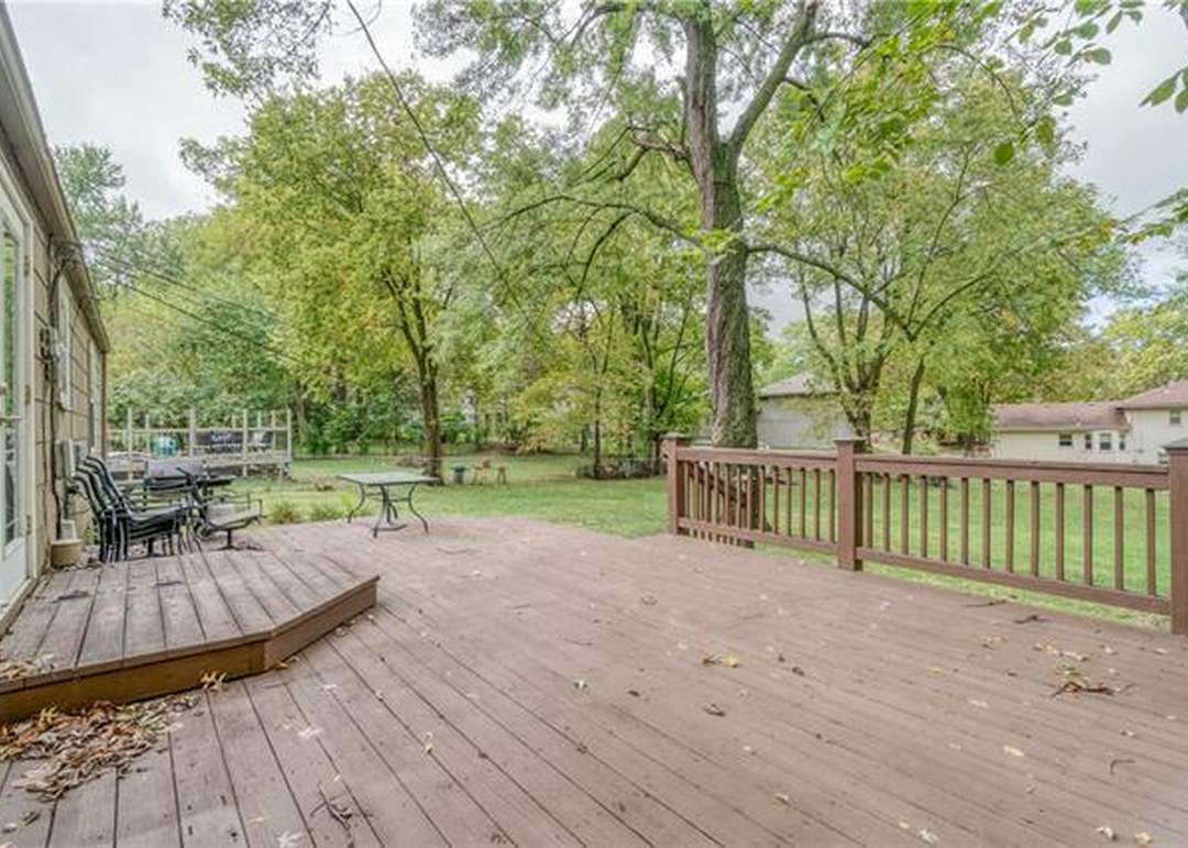 6532 Lowell Avenue — photo 5