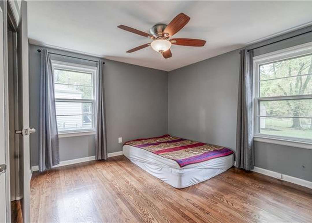6532 Lowell Avenue — photo 10