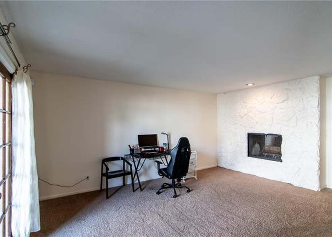 6556 W 49th Street — photo 6