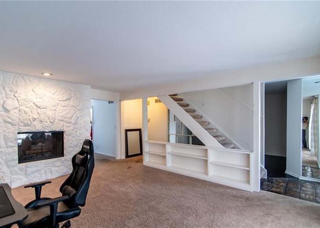 6556 W 49th Street — photo 11