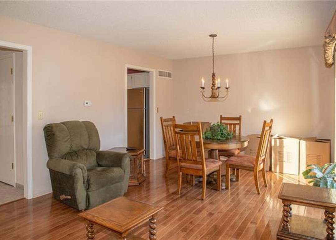 6633 Noland Road — photo 15