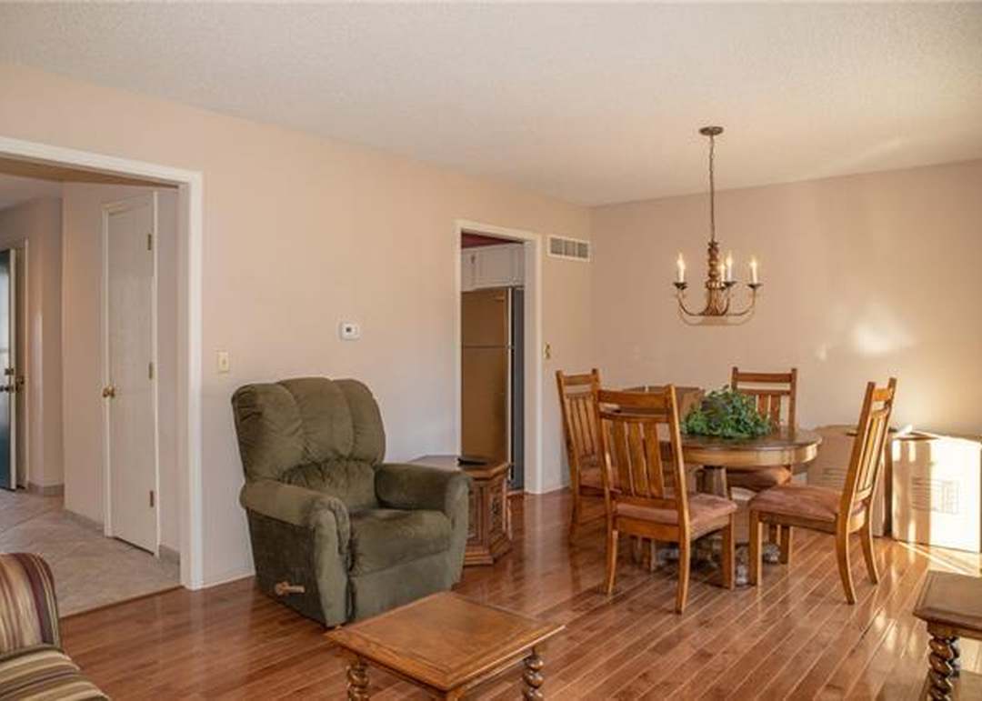 6633 Noland Road — photo 16