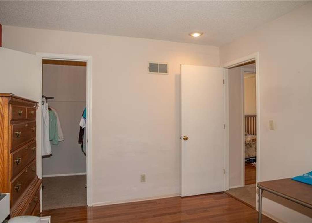 6633 Noland Road — photo 25