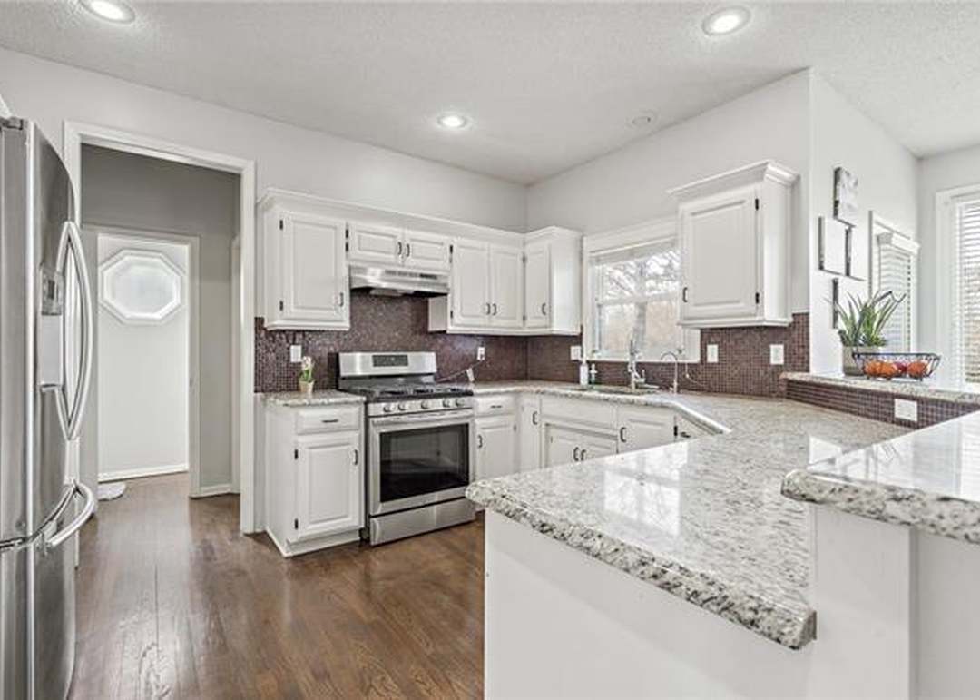 6700 W 148th Street — photo 8