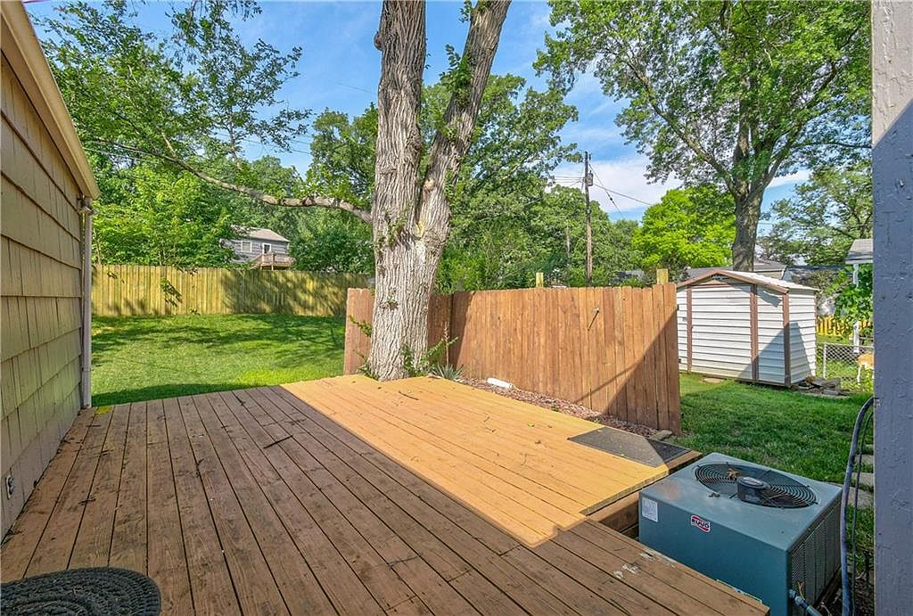 6710 Hadley Street — photo 18