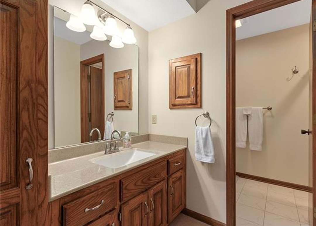 6722 Hauser Drive — photo 4