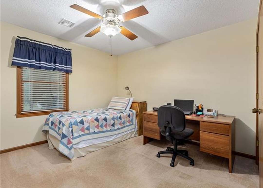 6722 Hauser Drive — photo 7