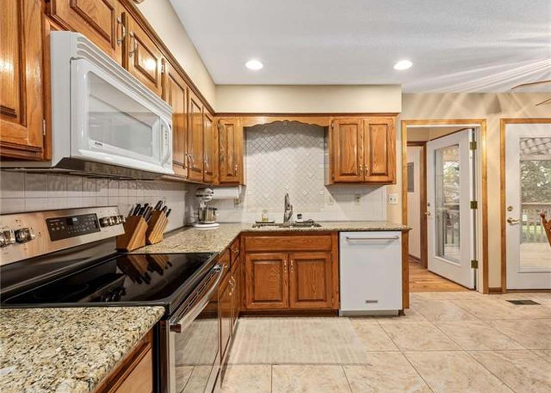6722 Hauser Drive — photo 15