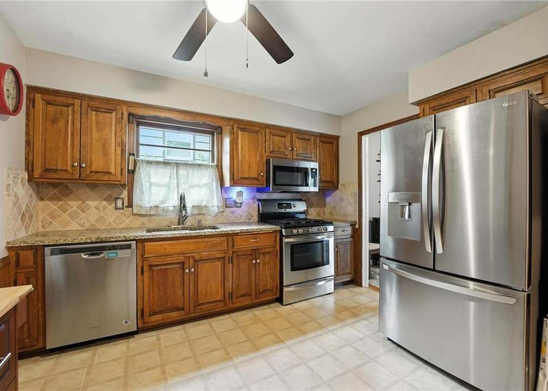 6728 Mackey Street — photo 20