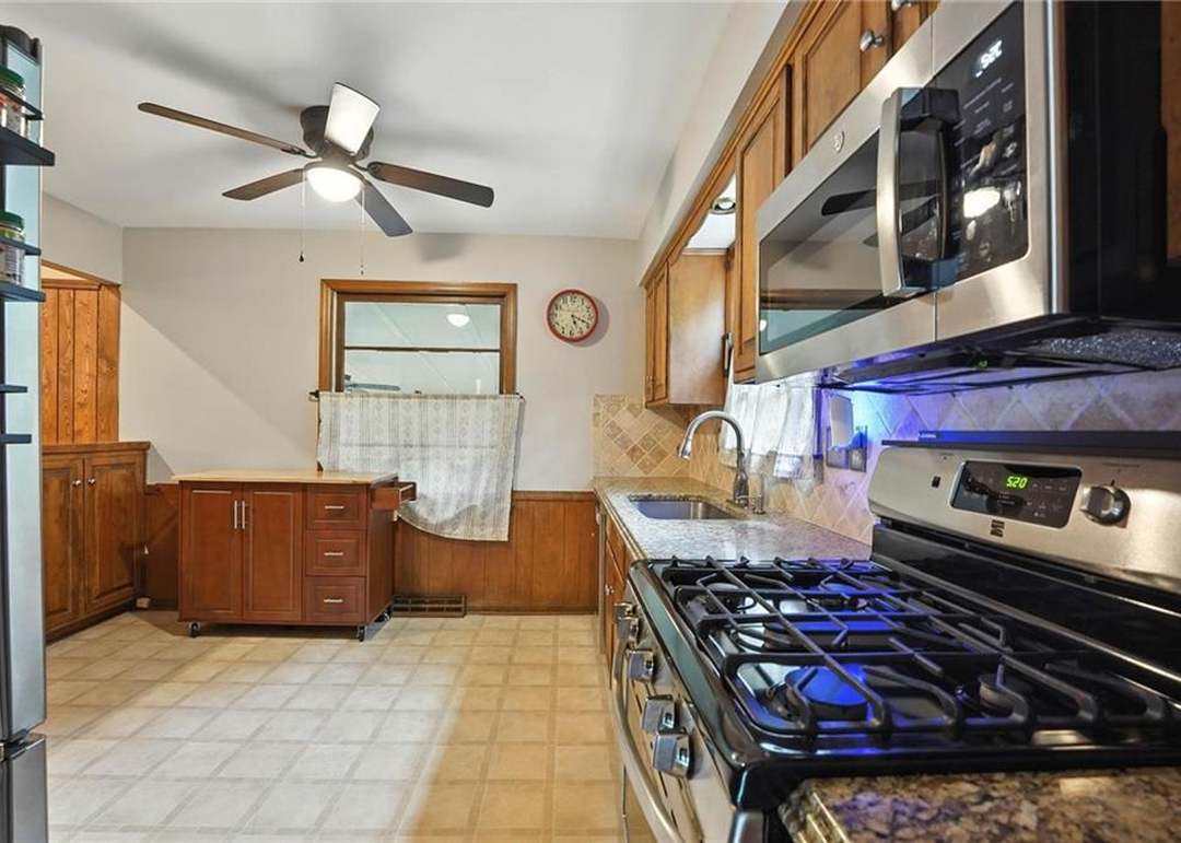 6728 Mackey Street — photo 21