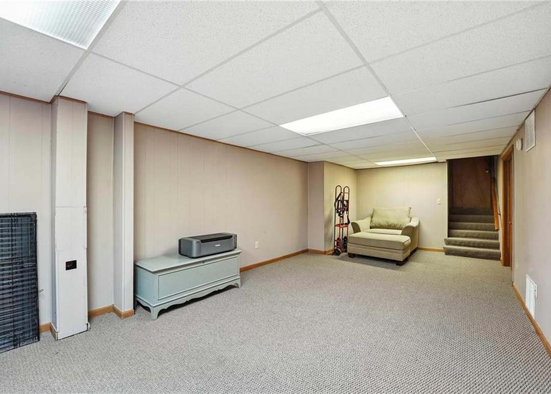 6728 Mackey Street — photo 30