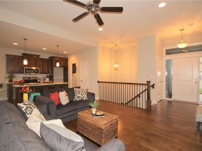 6827 Larson Avenue — photo 6