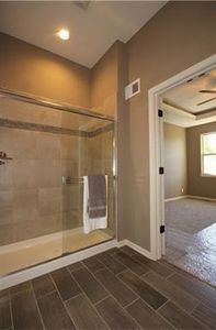 6827 Larson Avenue — photo 12