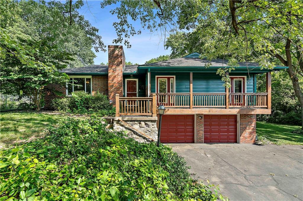 6900 Parallel Parkway — photo 1