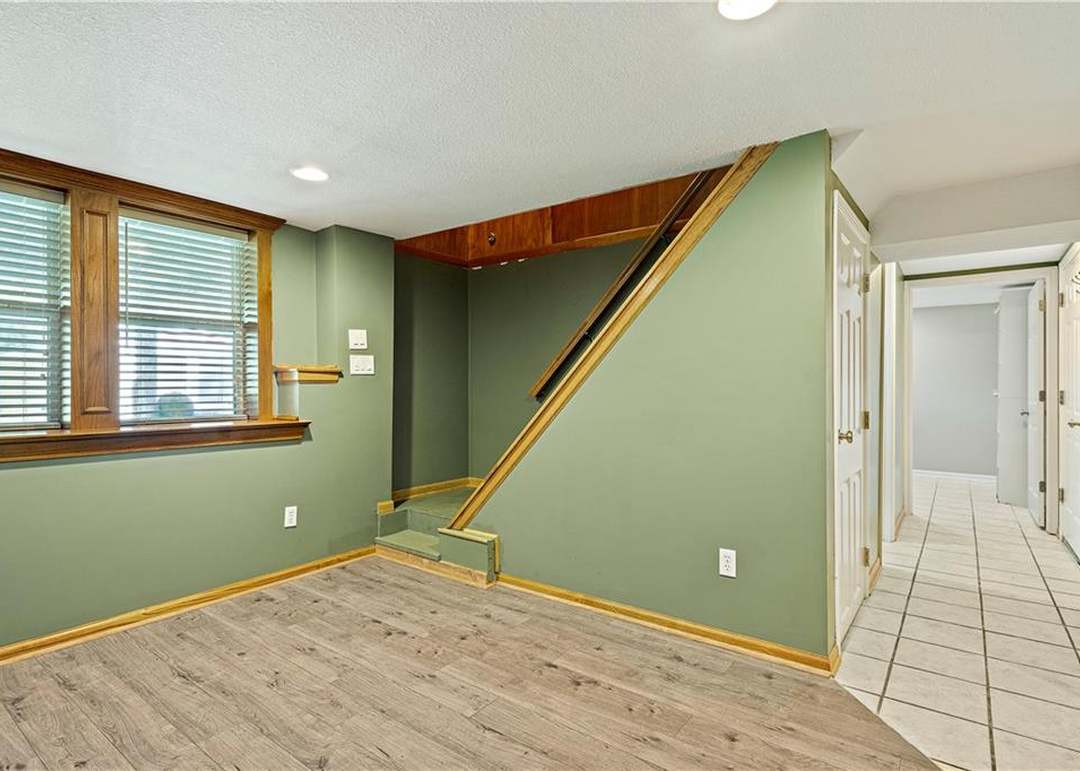 6900 Parallel Parkway — photo 4