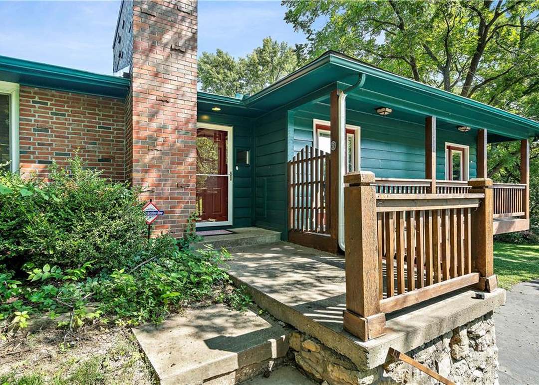6900 Parallel Parkway — photo 8