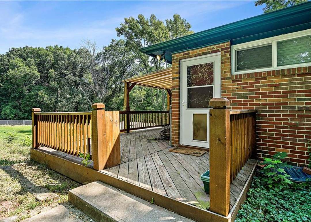 6900 Parallel Parkway — photo 24