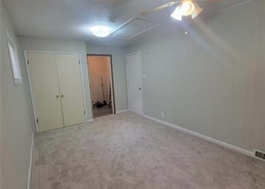 6902 E 114TH Terrace — photo 16