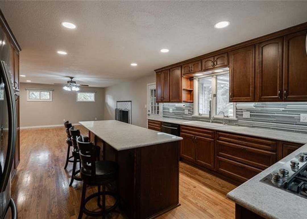 6904 E 150 Highway — photo 10