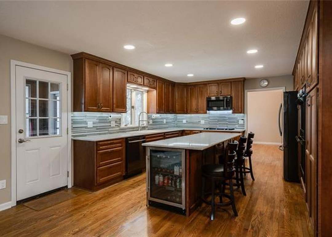 6904 E 150 Highway — photo 12