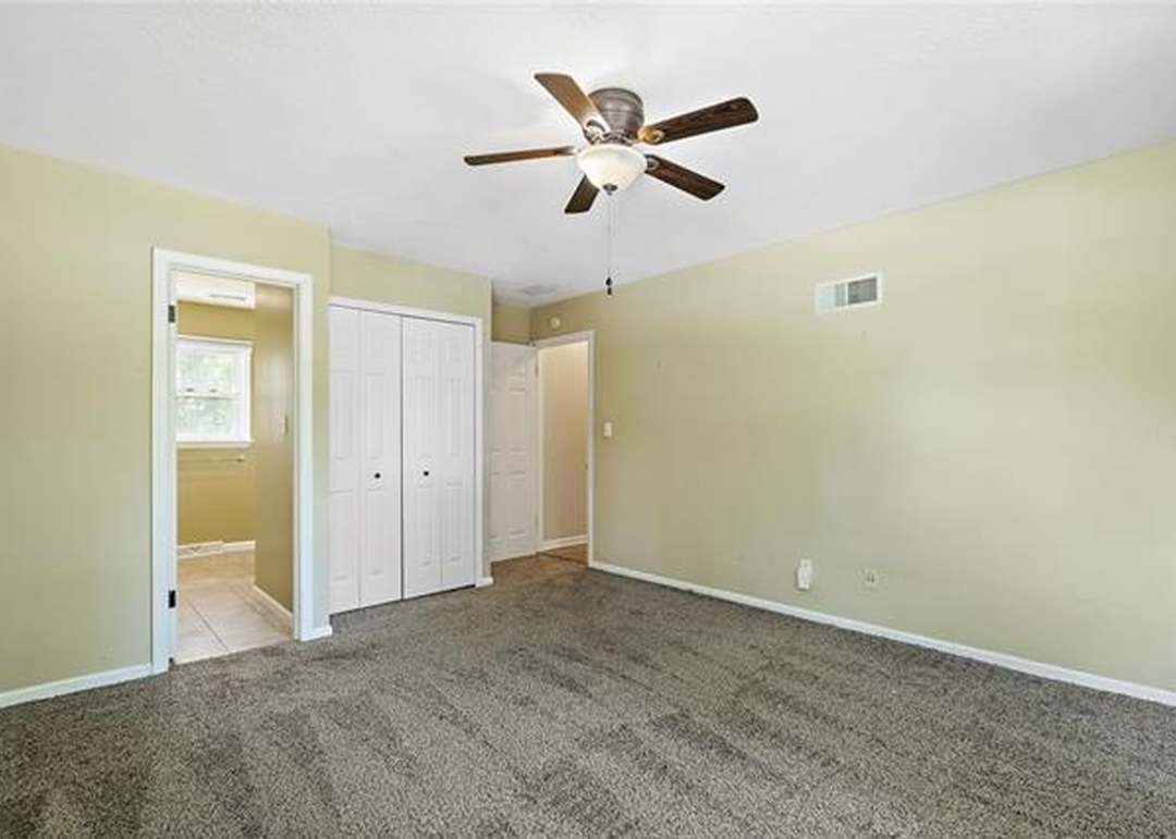 6913 E 127TH Terrace — photo 26