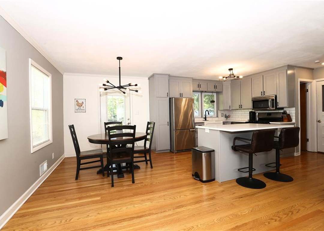 6931 Russell Street — photo 12