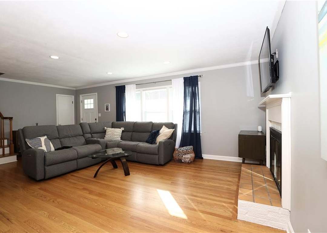 6931 Russell Street — photo 14