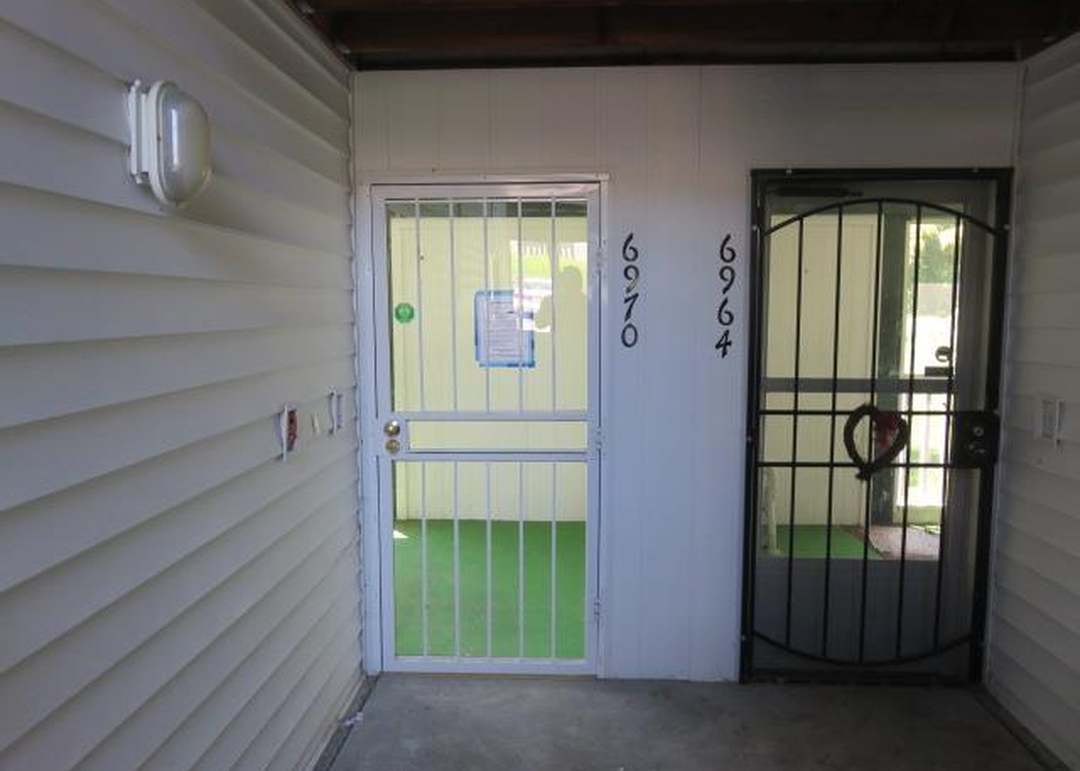 6970 N Olive Street — photo 8