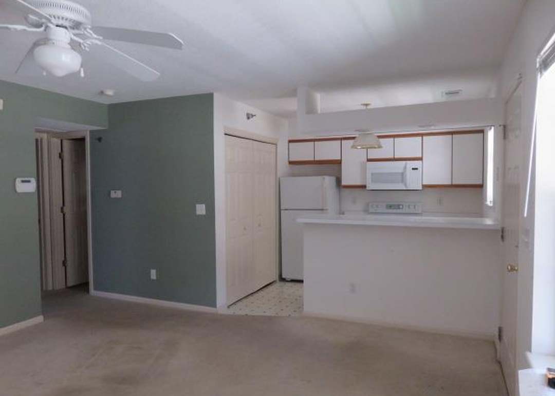 6970 N Olive Street — photo 9
