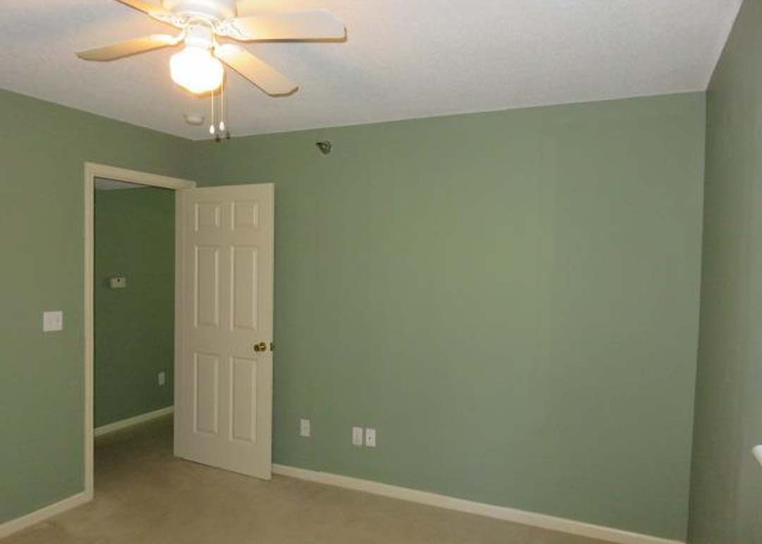 6970 N Olive Street — photo 11