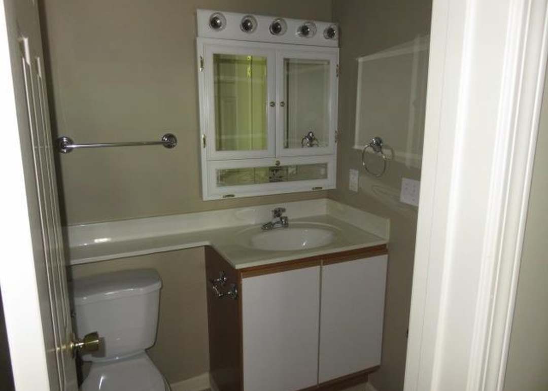 6970 N Olive Street — photo 20