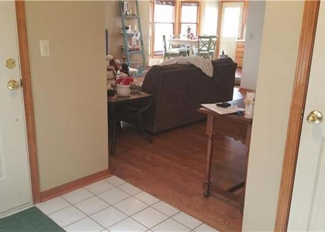 700 York Drive — photo 8