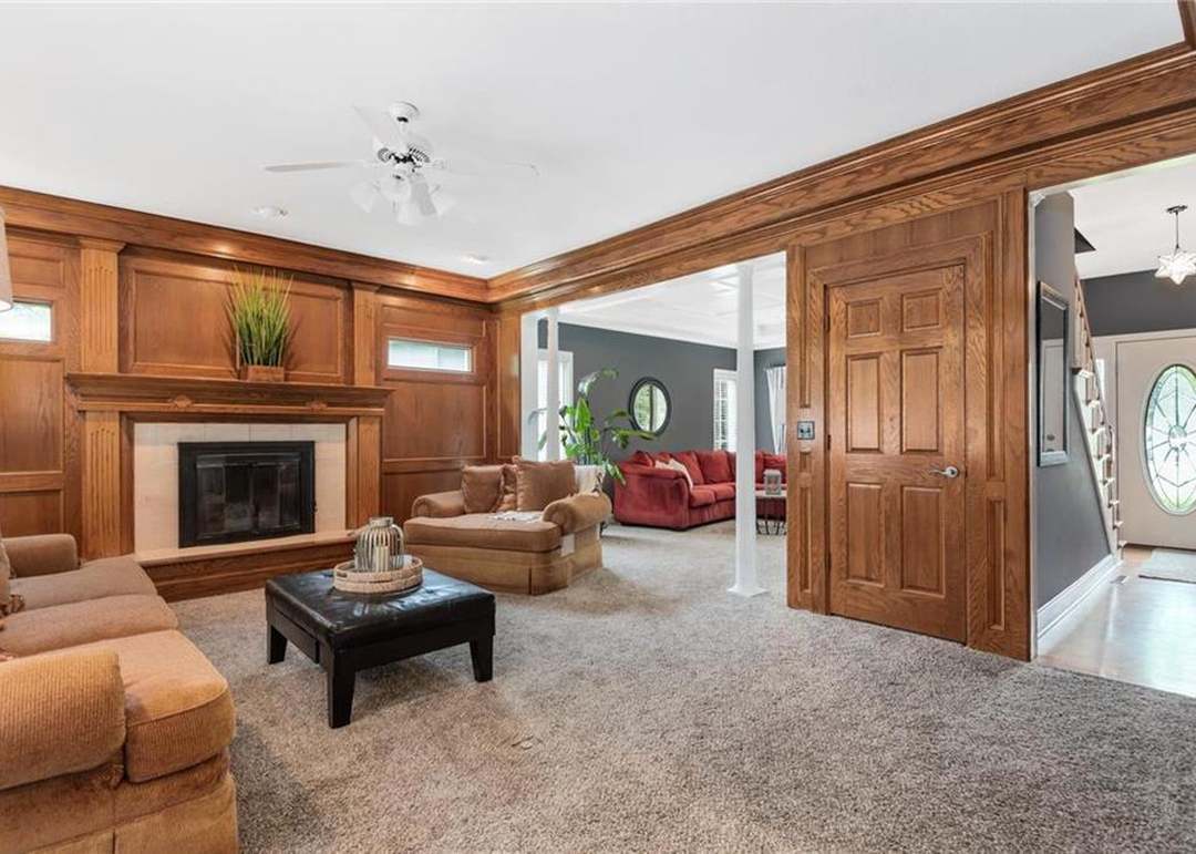 701 NE Jamestown Court — photo 11