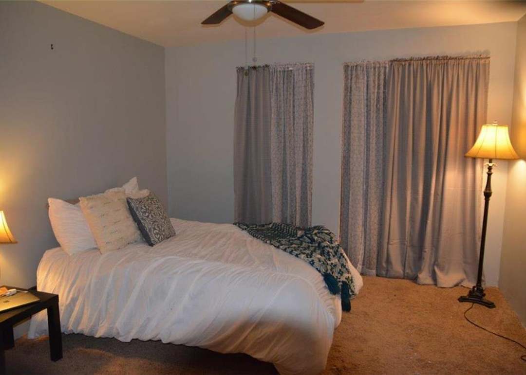 701 NE Jamestown Court — photo 34