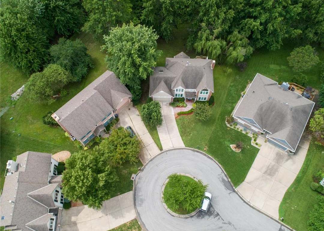 701 NE Jamestown Court — photo 42