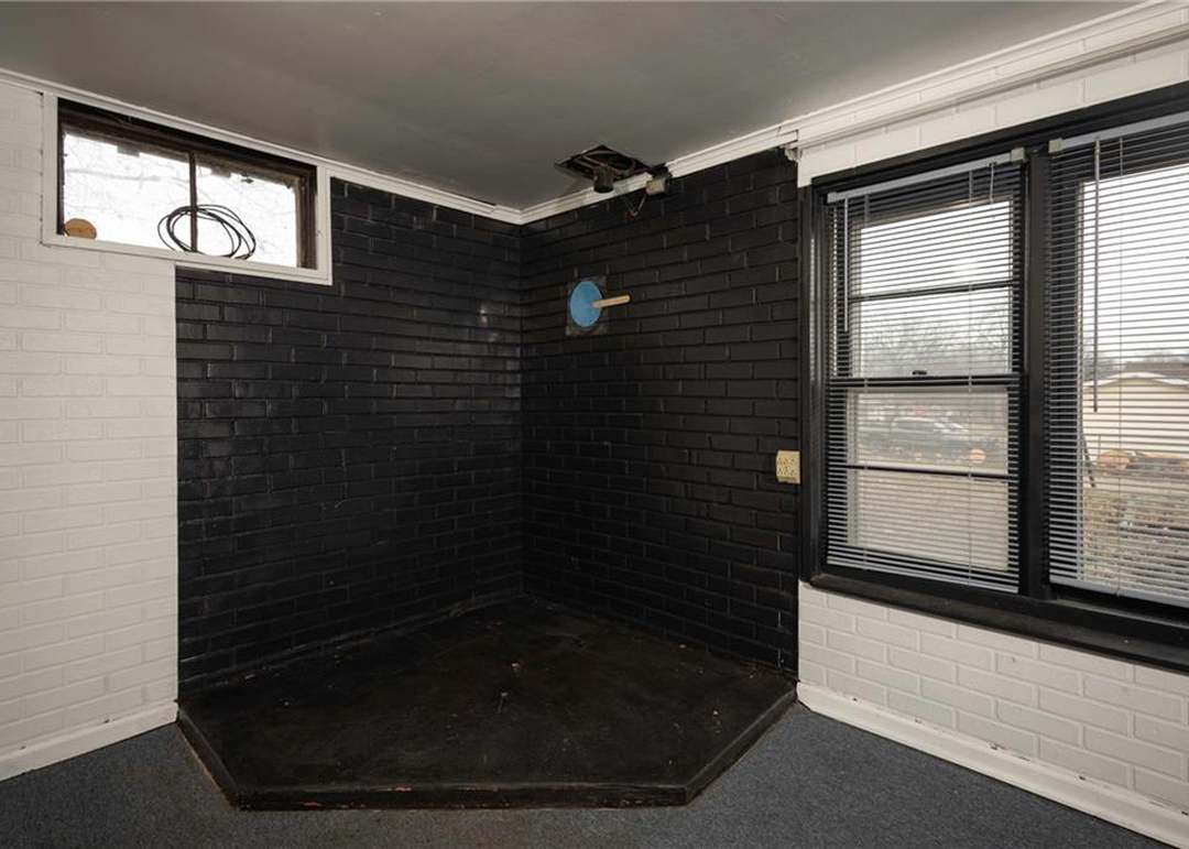 702 McFee Street — photo 3