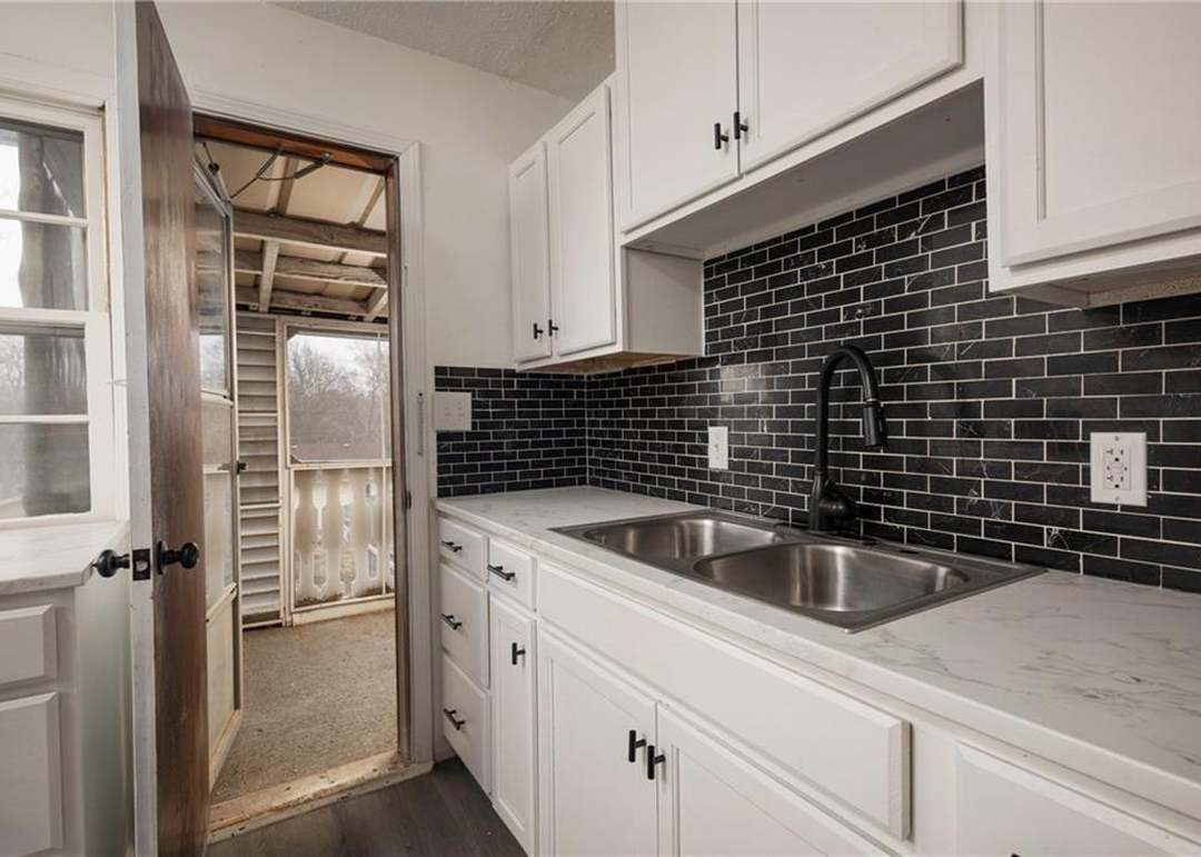 702 McFee Street — photo 17