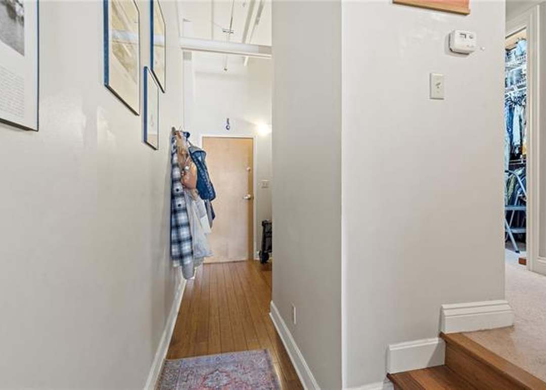 706 Broadway Avenue — photo 7