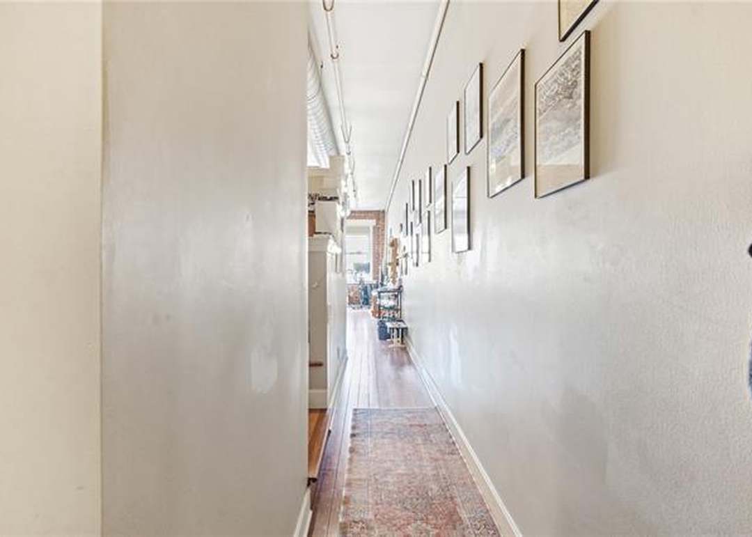 706 Broadway Avenue — photo 12