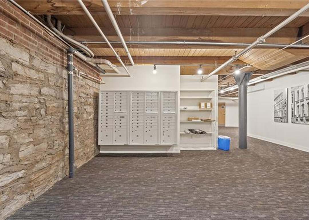706 Broadway Avenue — photo 19