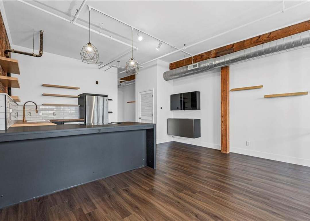 706 BROADWAY Boulevard — photo 15