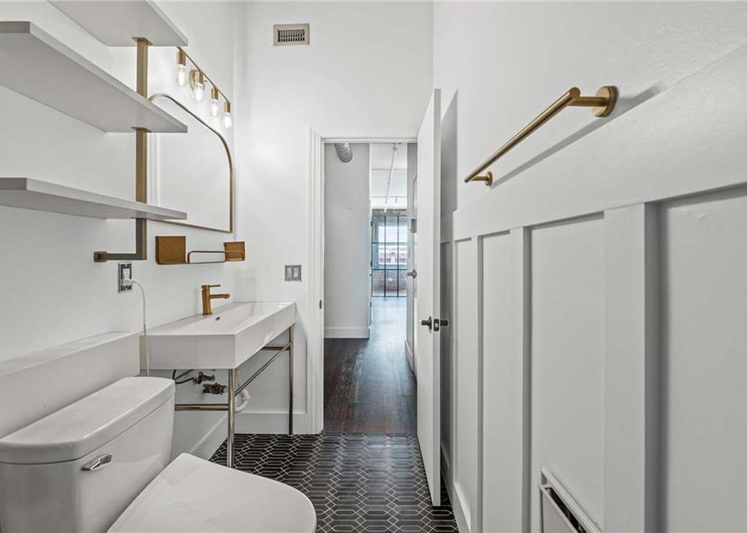 706 BROADWAY Boulevard — photo 25