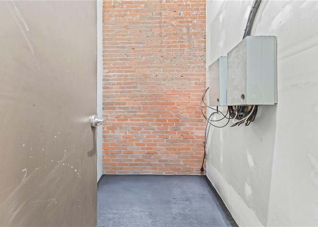 706 BROADWAY Boulevard — photo 27